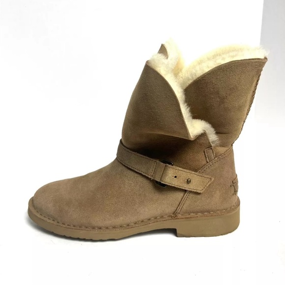UGG Tan Winter Boots - Picture 1 of 4